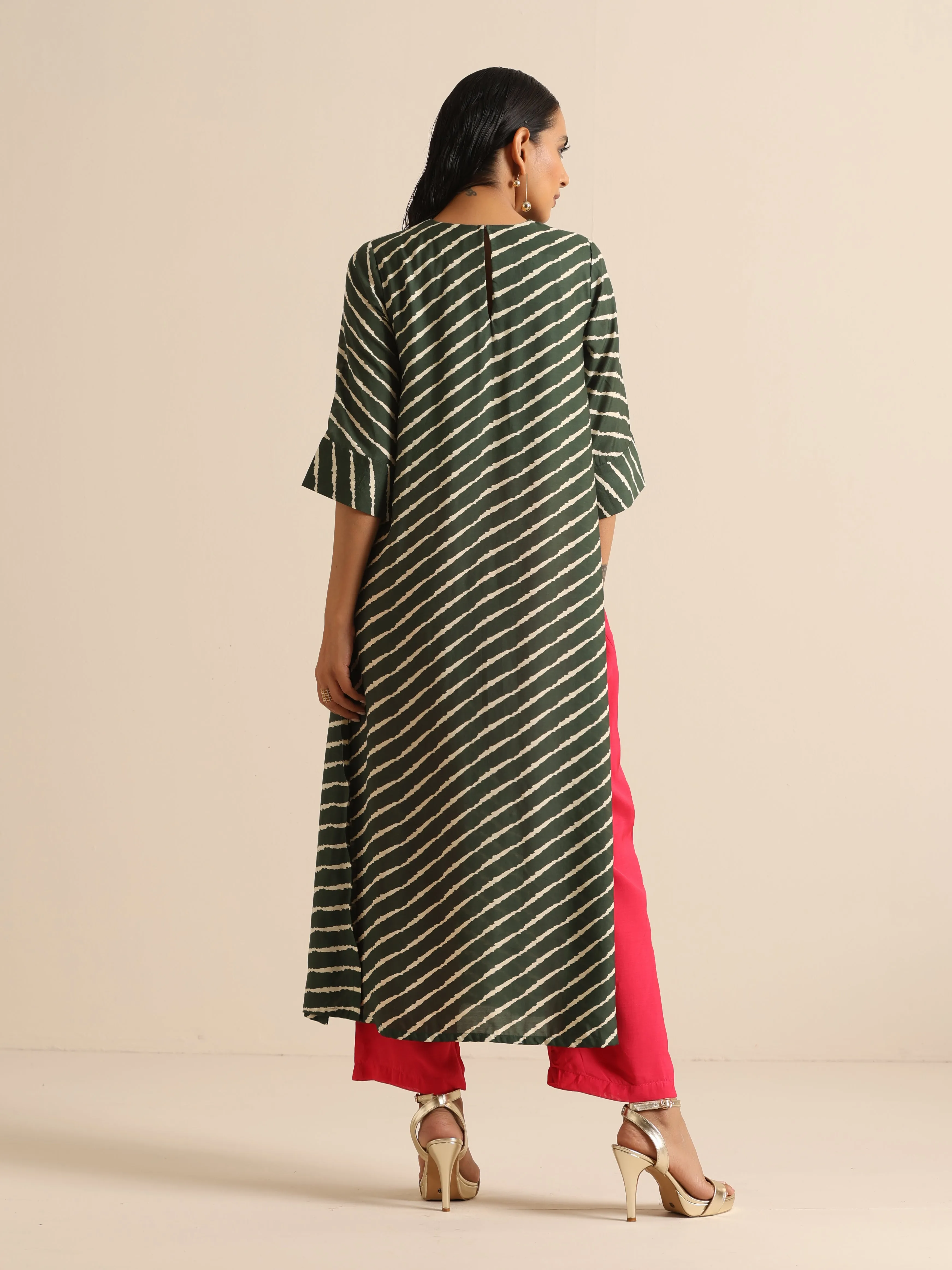 Dark Green Lehariya Printed Silk Kurta Pant Set