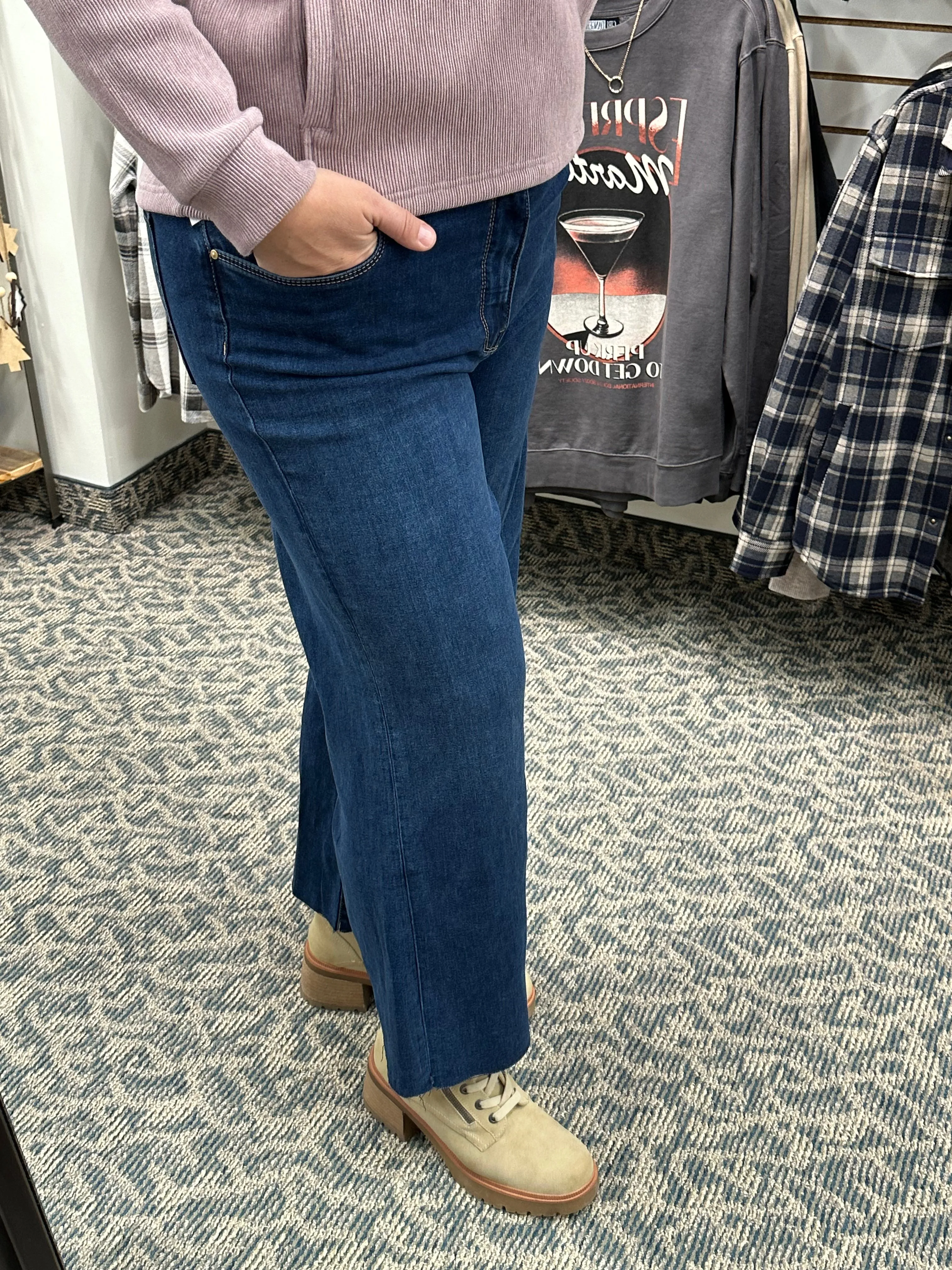 Demure Dk Base Meg Jeans (Kut)