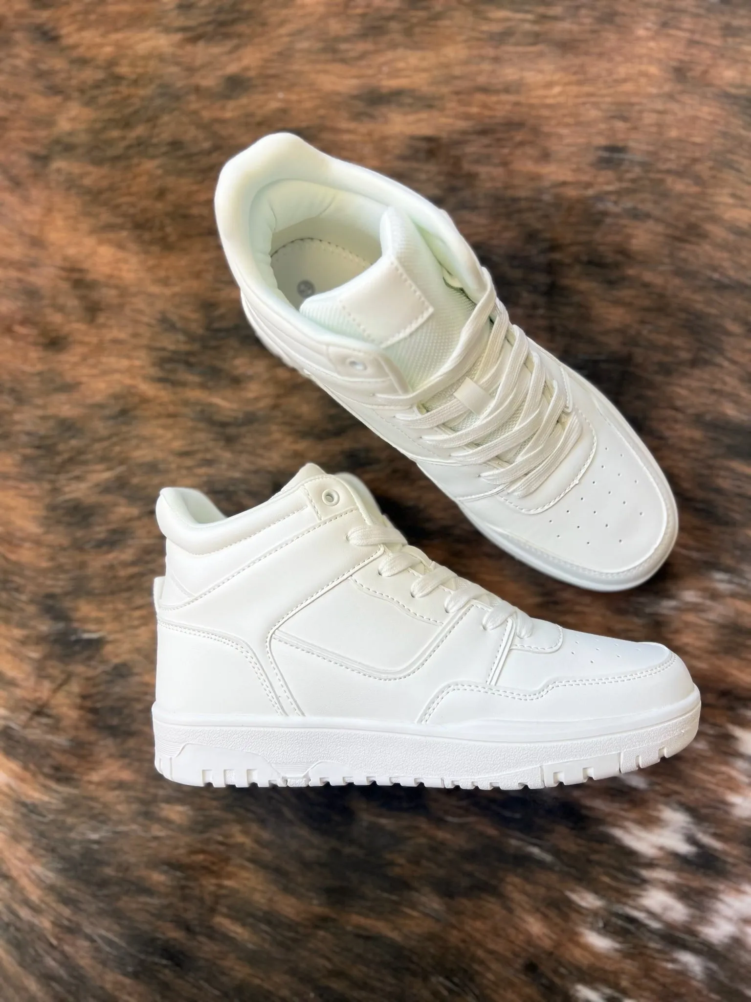 Dumars High Top Sneakers