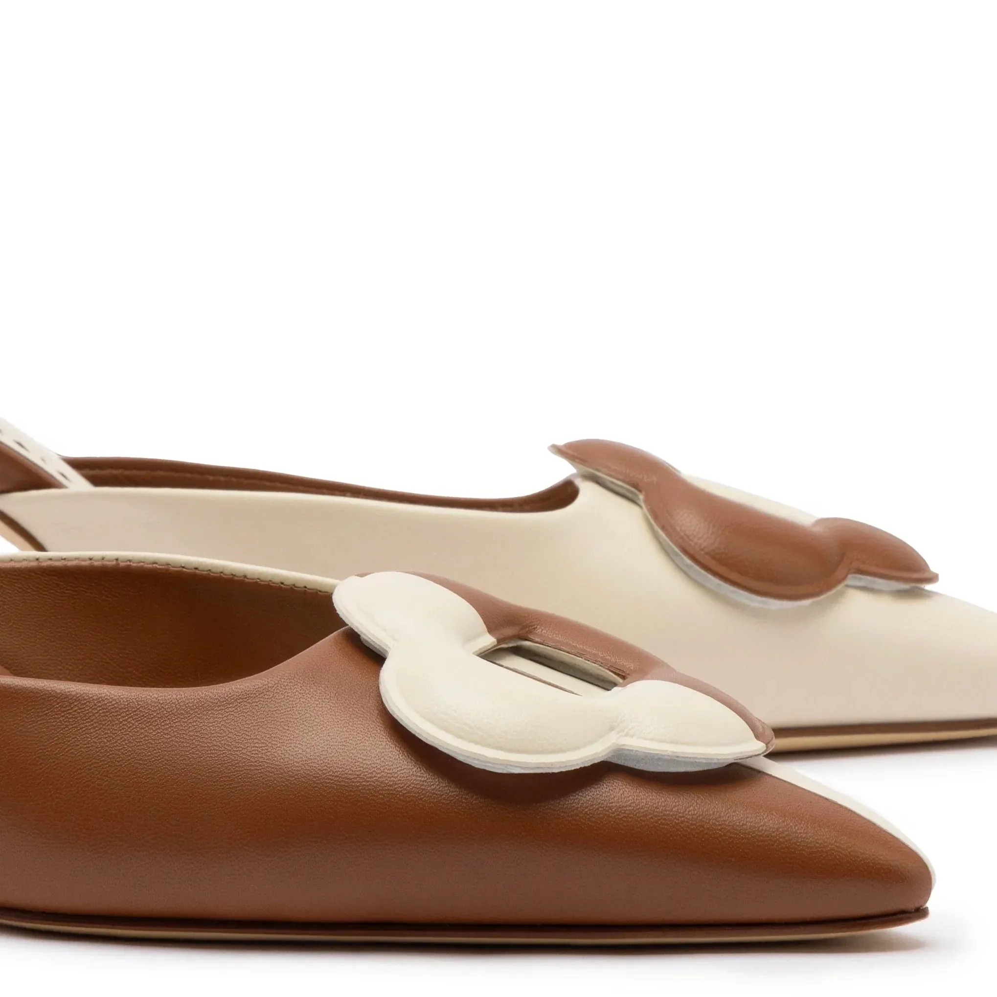 Larroude Flora Pump In Caramel-Ivory Leather