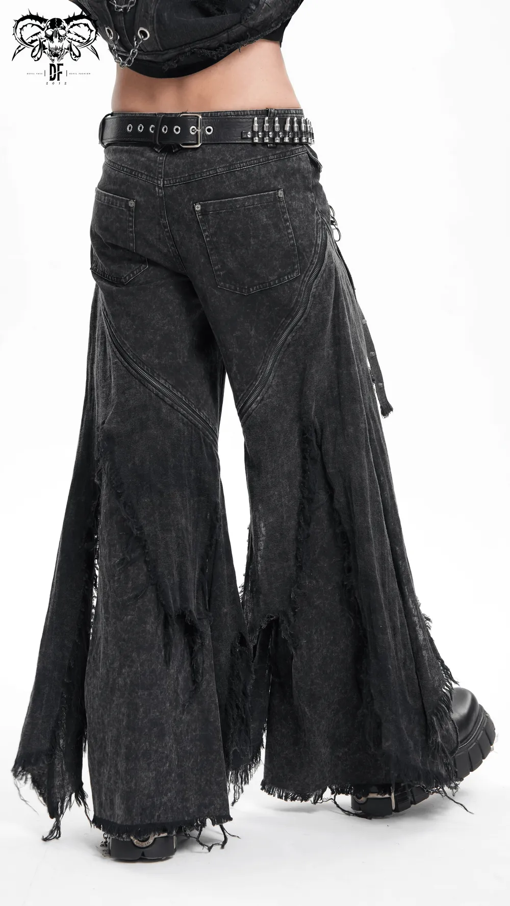 Loose Distressed Jeans Pants for Casual and Urban Styles