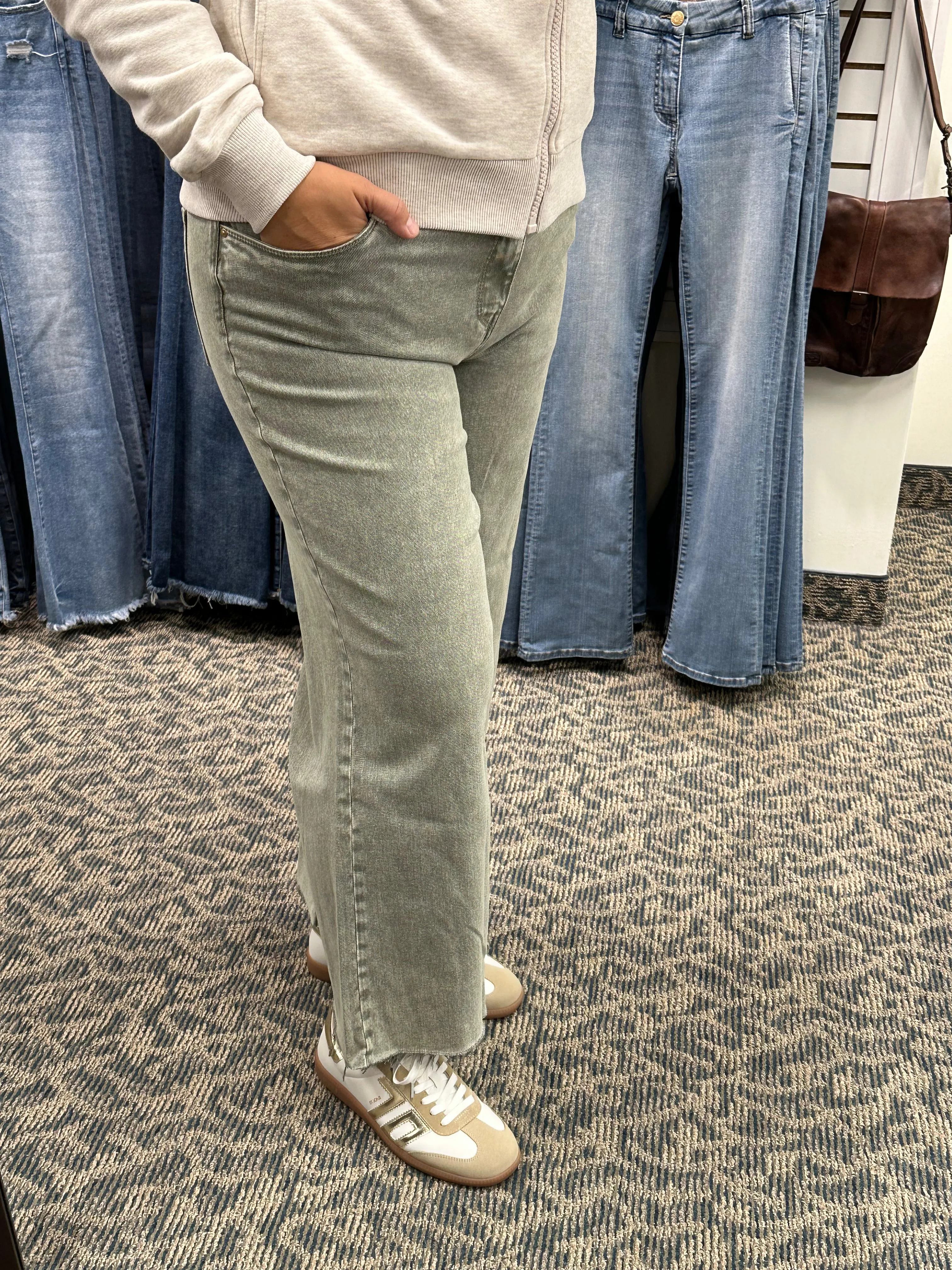 Meg Sage Green High Rise Fab AB (Kut)