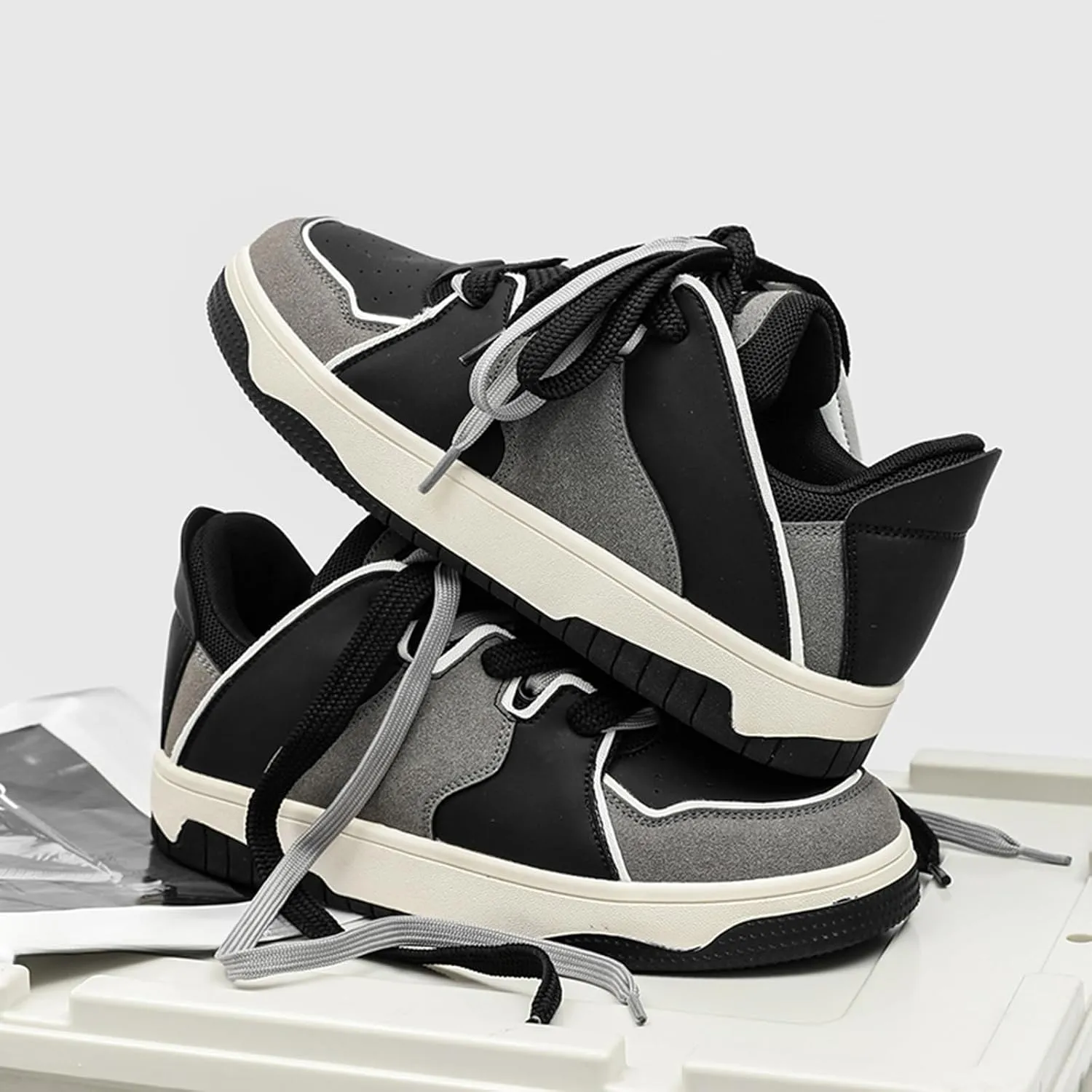 Men's Fashion Leather Lace up Platform Sneakers Lightweight Comfortable Round Toe Trainers Skateboarding Walking Shoes
