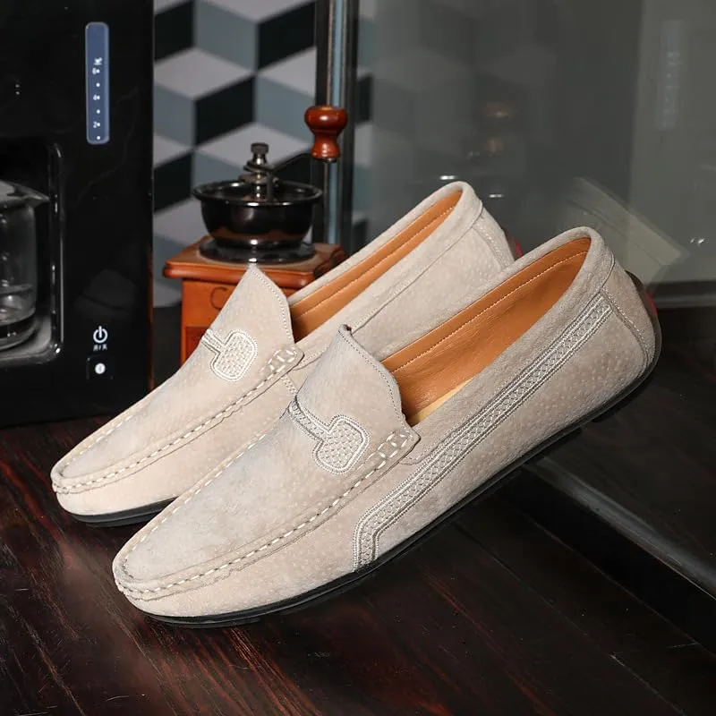 Men's Loafers Round Toe Suede Vamp Driving Loafers Flat Heel Lightweight Anti-Slip Party Slip-ons
