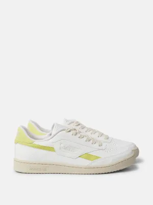 Modelo '89 trainer in Amarillo