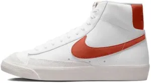 Nike Women's Retro Basketball Shoe