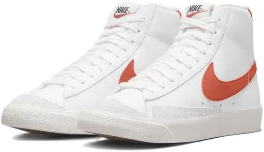 Nike Women's Retro Basketball Shoe