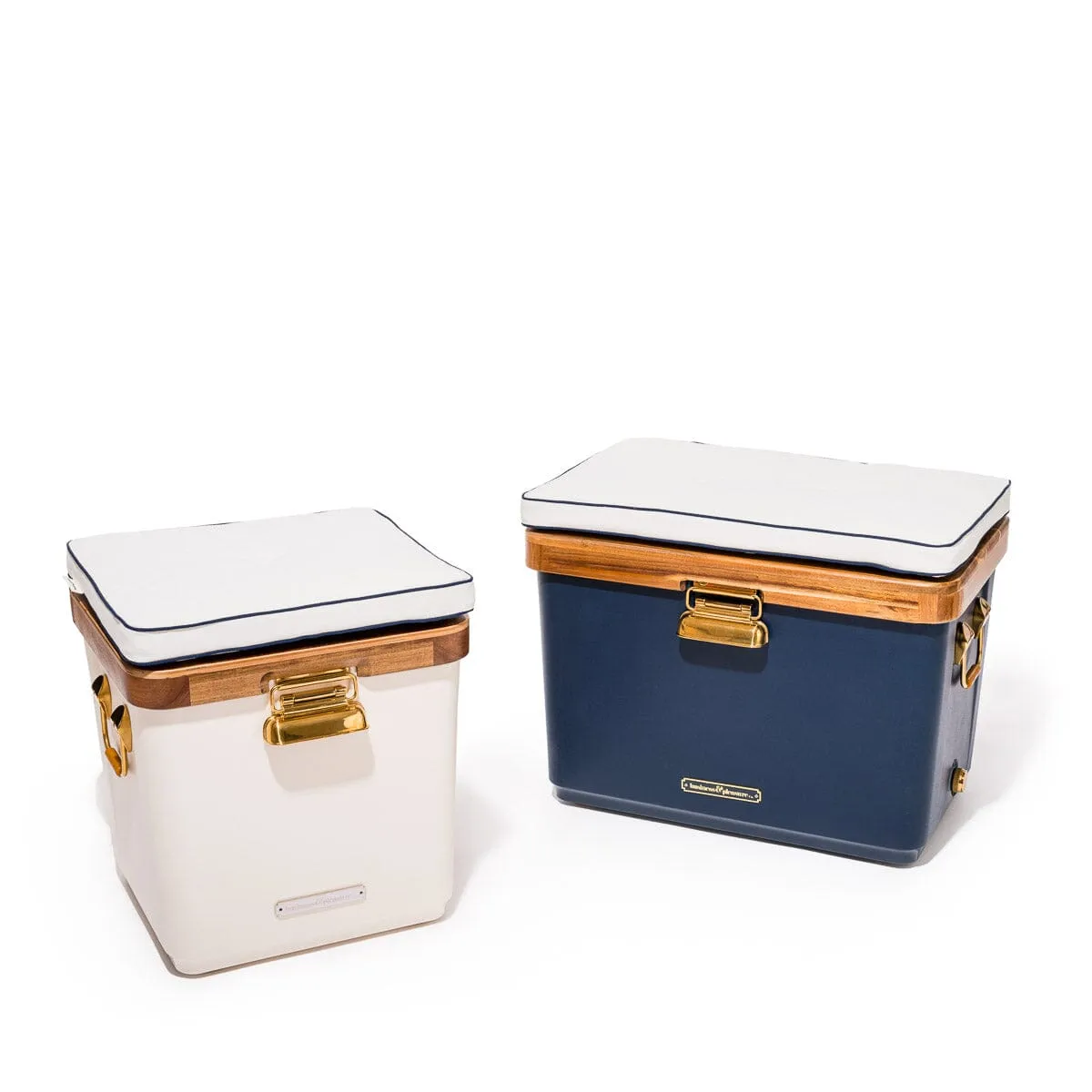 The Hemingway Cooler - Antique White - 52 Liters