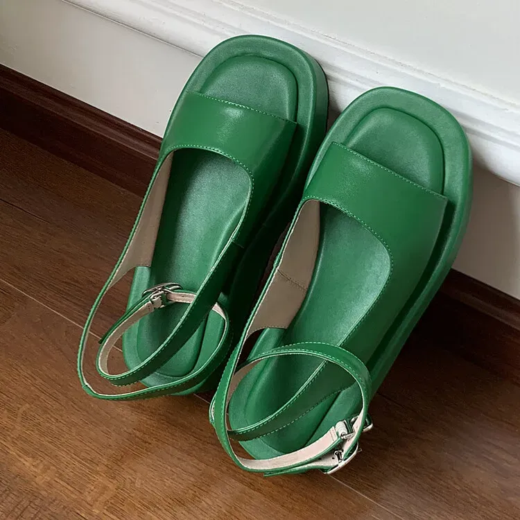 USS Shoes Lucy Women's Buckle Strap Leather Sandals
