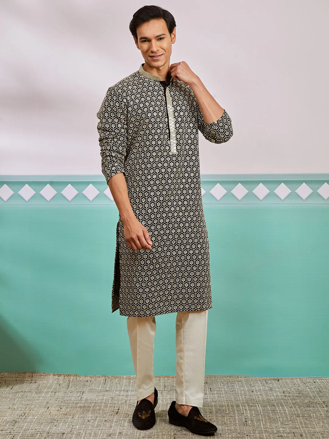 VASTRAMAY Men's Black Rayon Kurta And Pyjama Set