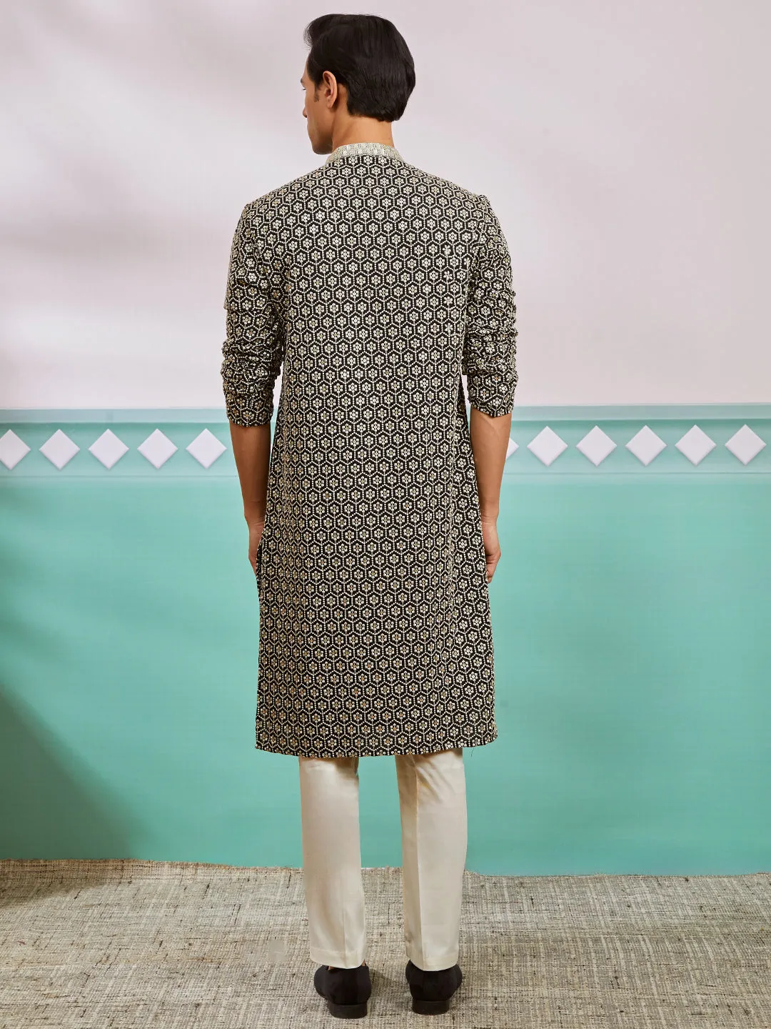 VASTRAMAY Men's Black Rayon Kurta And Pyjama Set