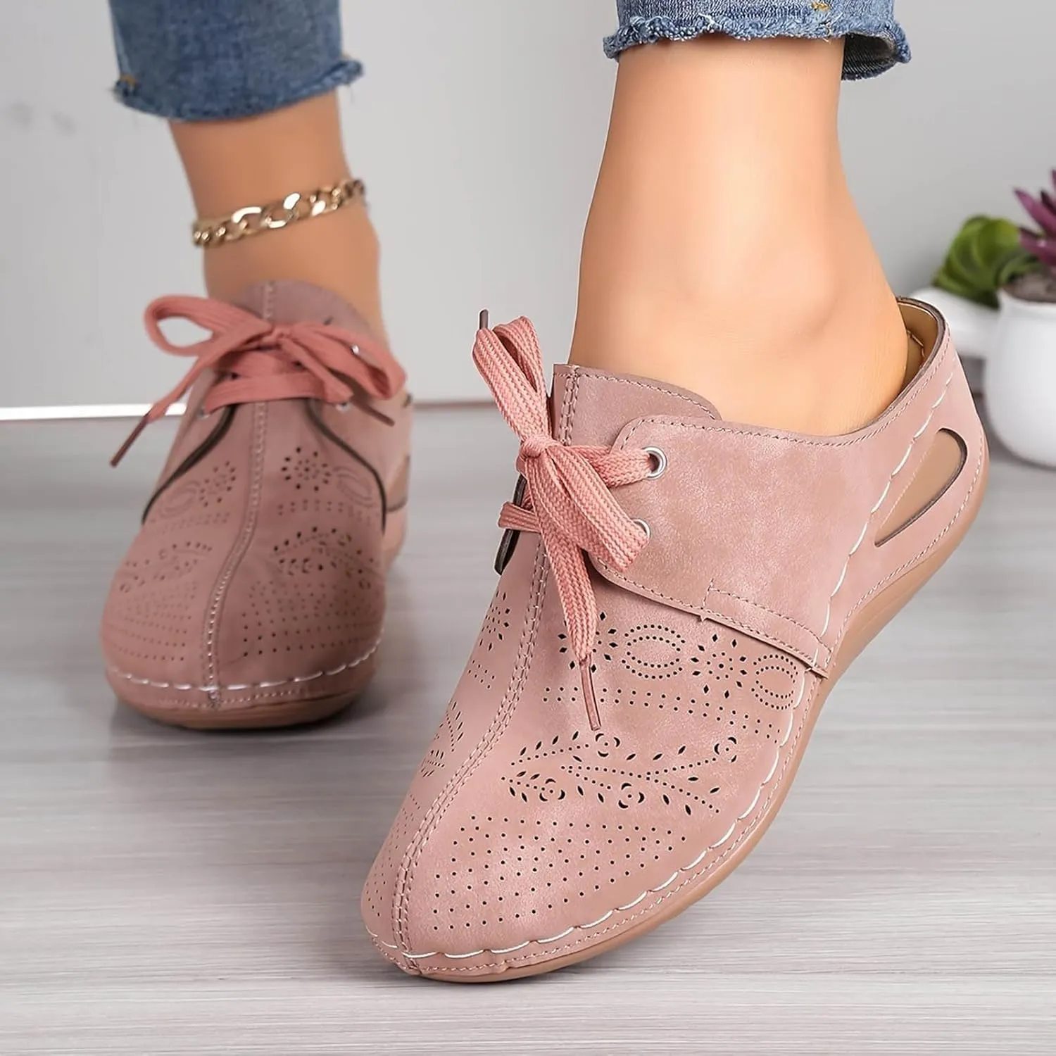 Women's Mules & Clogs Closed Toe Platform Wedge Sandals Comfortable Slip On Slides Breathable Clogs Outdoor Slippers Hollow Out Walking Shoes with Arch Support